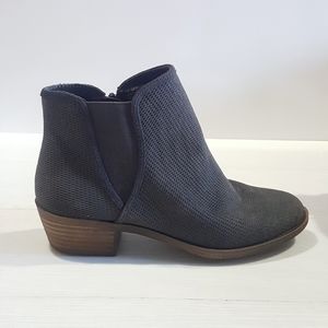 Kensie Charcoal Grey Bootie NIB